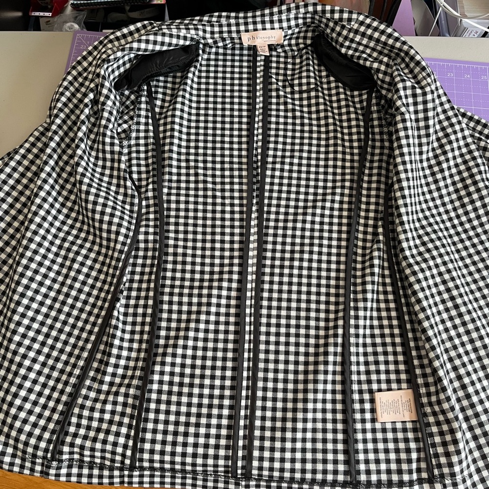 Black & White Gingham Open Front Blazer Ruched Sleeves Extra Small, Like New - Picture 9 of 11